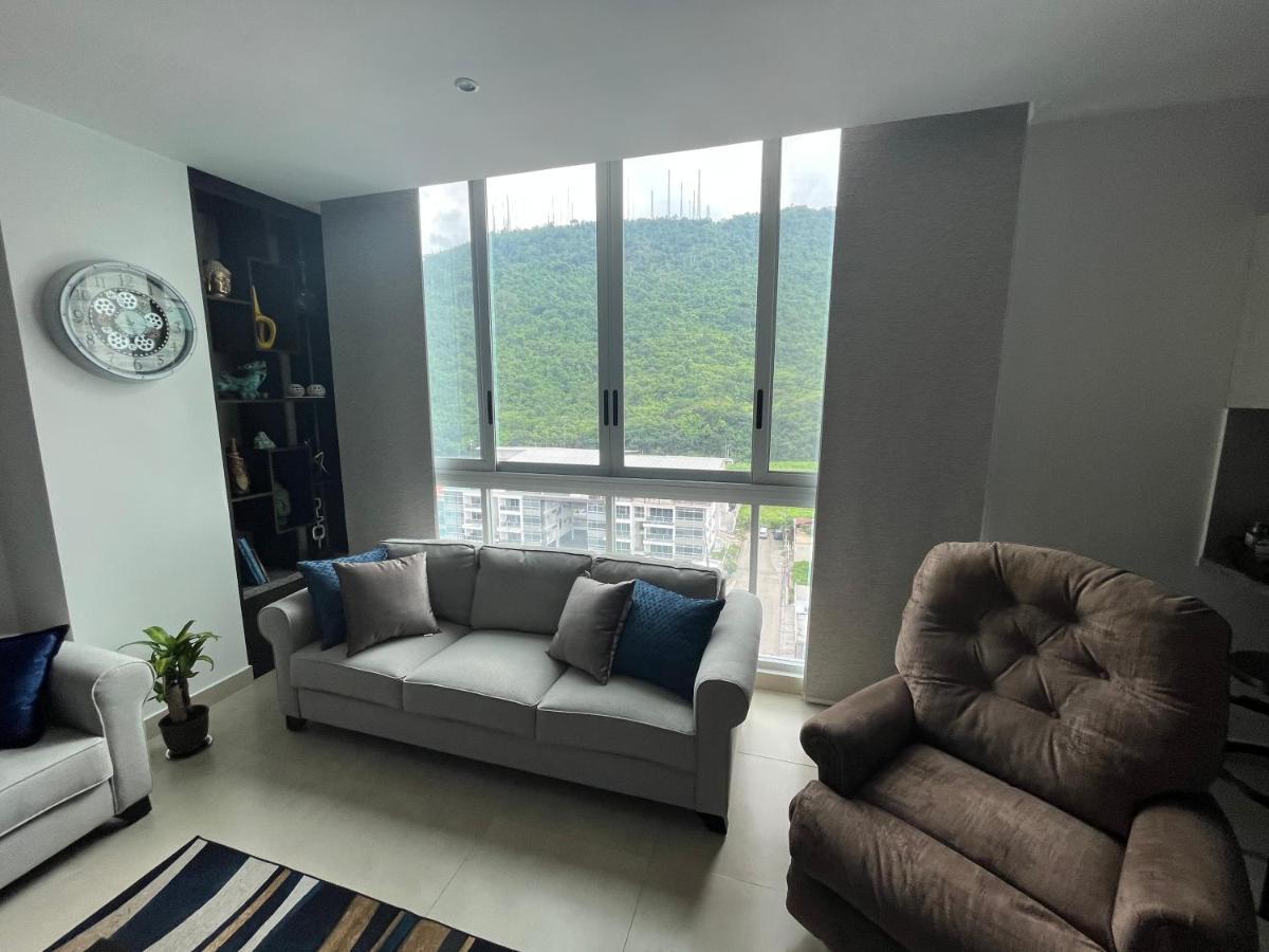 New Luxury Apartment With King - Size Bed Ceibos Γκουαγιακίλ Εξωτερικό φωτογραφία