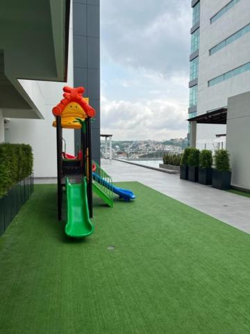 New Luxury Apartment With King - Size Bed Ceibos Γκουαγιακίλ Εξωτερικό φωτογραφία